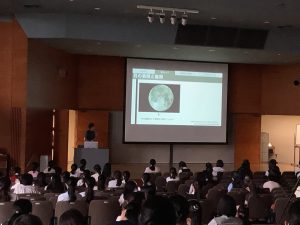 理系大学院で学ぶ卒業生による研究発表①