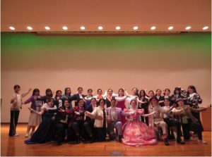 オペレッタ部員たち