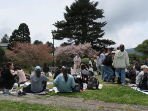 お昼ご飯を食べている様子②