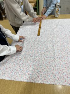 ポプリ用布裁断