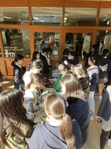 園芸クラブ校内販売２